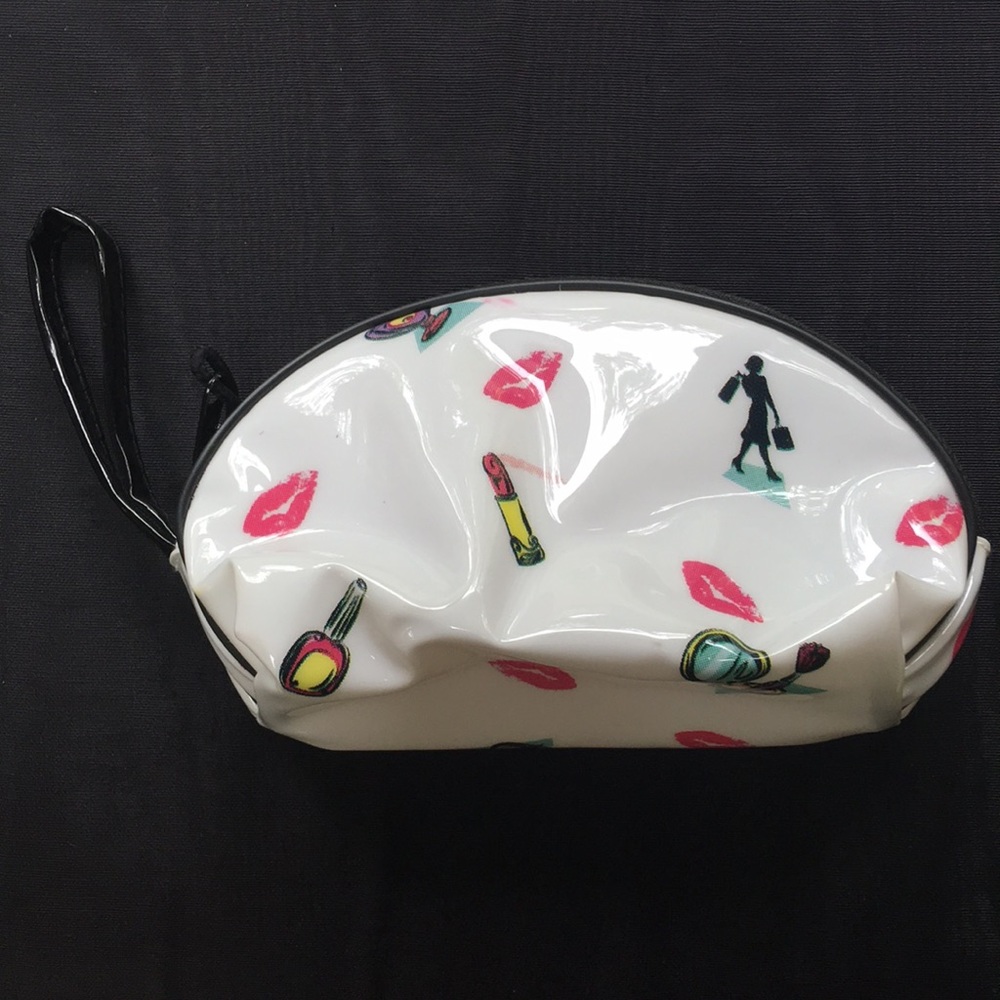 Lillian Vernon Cosmetic Case Set - Picture 6 of 8